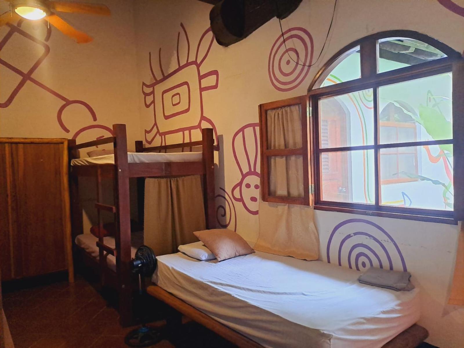 Cueva Nica Hotel Granada Eksteriør billede